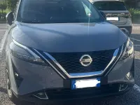 Usata Nissan Qashqai Acenta Premium 140 CV (102 kW) 2022 Grigio SUV