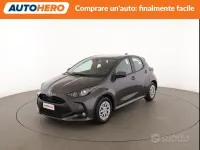 Usata Toyota Yaris Hybrid 92 CV (67 kW) 2023 Grigio Berlina