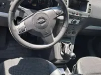 Usata Opel Zafira Club 94 CV (69 kW) 2007 Argento Monovolume