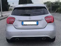 Usata Mercedes A180 Premium 109 CV (80 kW) 2015 Grigio Utilitaria
