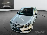 Usata Mercedes B180 Premium 109 CV (80 kW) 2017 Grigio Utilitaria