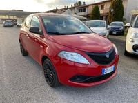 Usata Lancia Ypsilon Silver 69 CV (50 kW) 2020 Rosso