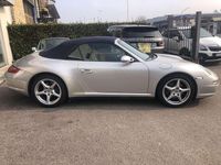 Usata Porsche 997 325 CV (239 kW) 2005 Argento Cabrio
