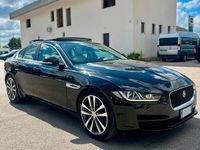 Usata Jaguar XE Prestige 180 CV (132 kW) 2015 Nero Berlina