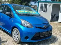 Gebraucht Toyota Aygo X-clusiv 69 PS (50 kW) 2015 Blau Kleinwagen