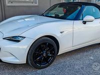 Begagnad Mazda MX5 160 HK (117 kW) 2015 Vit Cab