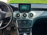 Usata Mercedes GLA220 177 CV (130 kW) 2016 Bianco SUV