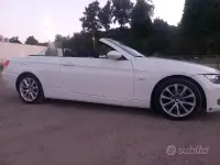 Usata BMW 320 Cabriolet 177 CV (130 kW) 2009 Bianco Cabrio