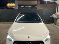 Usata Mercedes A180 AMG line 136 CV (100 kW) 2019 Bianco Berlina