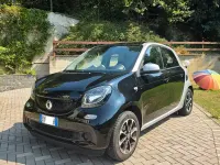 Usata Smart ForFour 71 CV (52 kW) 2015 Nero Utilitaria
