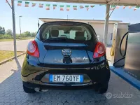Usata Ford Ka 69 CV (50 kW) 2012 Nero Utilitaria