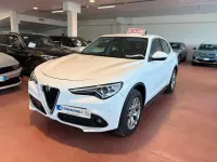 Usata Alfa Romeo Stelvio Executive 210 CV (154 kW) 2019 Bianco SUV