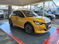 Usata Peugeot 208 GT 102 CV (75 kW) 2022 Giallo Utilitaria