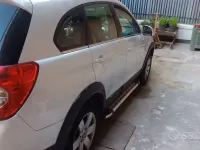 Usata Chevrolet Captiva 127 CV (93 kW) 2008 Grigio SUV