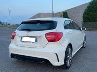 Usata Mercedes A160 Premium 90 CV (66 kW) 2014 Bianco Utilitaria
