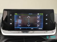 Usata Peugeot e-208 Allure 100 kW (136 CV) 2023 Giallo Utilitaria