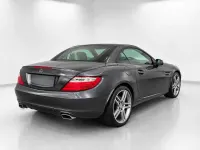 Usata Mercedes SLK200 184 CV (135 kW) 2012 Grigio scuro Cabrio