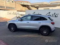 Usata Mercedes GLA200 150 CV (110 kW) 2022 Grigio SUV