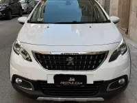 Usata Peugeot 2008 120 CV (88 kW) 2018 Bianco SUV