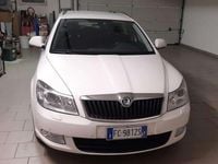 Usata Skoda Octavia Elegance 140 CV (102 kW) 2011 Bianco Station wagon