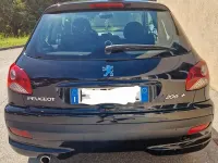 Usata Peugeot 206+ 60 CV (44 kW) 2011 Nero Utilitaria