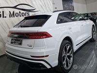 Usata Audi Q8 S-Line 286 CV (210 kW) 2020 Bianco SUV