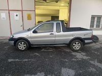 Usata Fiat Strada 95 CV (69 kW) 2006 Argento Pick-up