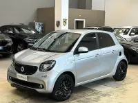 Usata Smart ForFour Prime 90 CV (66 kW) 2018 Oro Utilitaria