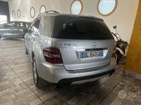 Usata Mercedes ML320 224 CV (164 kW) 2007 Antracite SUV