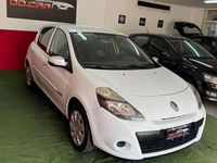 Usado Renault Clio II 75 CV (55 kW) 2011 Berlina