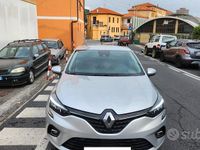 Usata Renault Clio V Business 91 CV (66 kW) 2021 Grigio Berlina