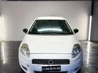 Usata Fiat Grande Punto Dynamic 75 CV (55 kW) 2009 Bianco Utilitaria