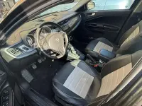 Usata Alfa Romeo Giulietta Exclusive 105 CV (77 kW) 2012 Grigio Utilitaria