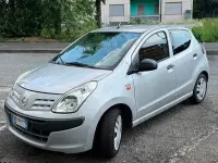 Usata Nissan Pixo 68 CV (50 kW) 2010 Grigio Utilitaria
