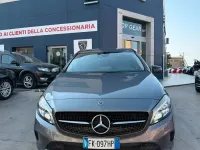 Usata Mercedes A180 Premium 109 CV (80 kW) 2017 Marrone Utilitaria