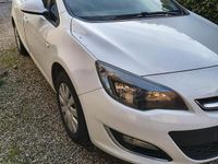 Usata Opel Astra 110 CV (80 kW) 2013 Bianco Station wagon