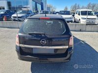 Usata Opel Astra 82 CV (60 kW) 2009 Nero Station wagon