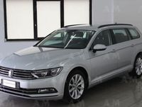 usata VW Passat Variant 1.6 TDI SCR DSG Business BMT del 2017 usata a Potenza