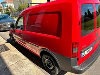 Usata Opel Combo 69 CV (50 kW) 2008 Rosso Monovolume