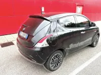 Usata Lancia Ypsilon 69 CV (50 kW) 2022 Utilitaria