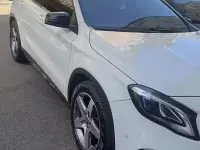 Usata Mercedes GLA200 136 CV (100 kW) 2020 Bianco SUV