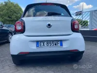 Usata Smart ForFour Passion 71 CV (52 kW) 2014 Bianco Utilitaria