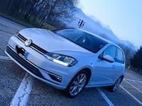 Usado VW Golf VII 2017 Blanco Berlina