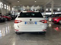 Usata Skoda Superb Executive 150 CV (110 kW) 2018 Bianco Station wagon