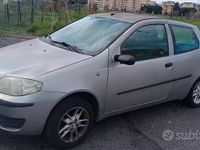 Usata Fiat Punto 60 CV (44 kW) 2005 Grigio Utilitaria