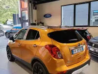 Usado Opel Mokka X Innovation 136 CV (100 kW) 2017 Naranja SUV