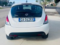 Usata Lancia Ypsilon S 69 CV (50 kW) 2020 Bianco Utilitaria