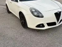 Usata Alfa Romeo Giulietta Distinctive 120 CV (88 kW) 2012 Bianco Utilitaria