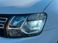 Usata Dacia Duster Lauréate 110 CV (80 kW) 2015 Bianco Station wagon