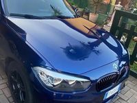 Usata BMW 118 150 CV (110 kW) 2018 Blu Utilitaria